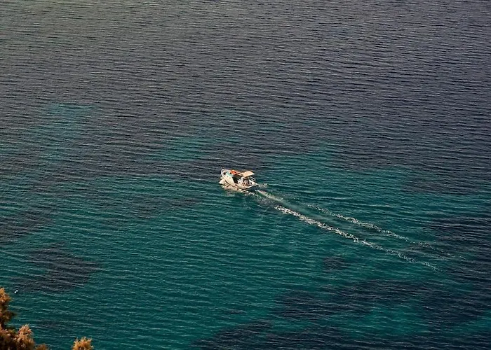 Sagini Agios Lazaros * Psarou (Mykonos)